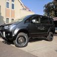 Offroader LT + MITSUBISHI DELICA D5